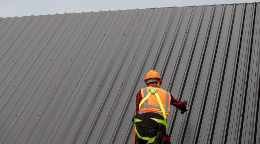 Expert flood damage restoration services in Banks, ID